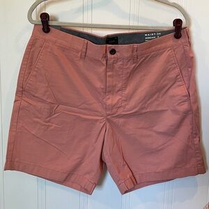 Men’s jcrew shorts NWT size 34, 7 inch inseam